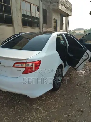 Toyota Camry 2014 White