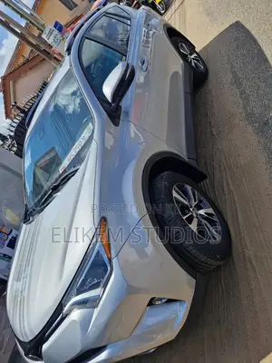 Toyota RAV4 Adventure 4dr SUV AWD (2.5L 4cyl 6A) 2018 Silver