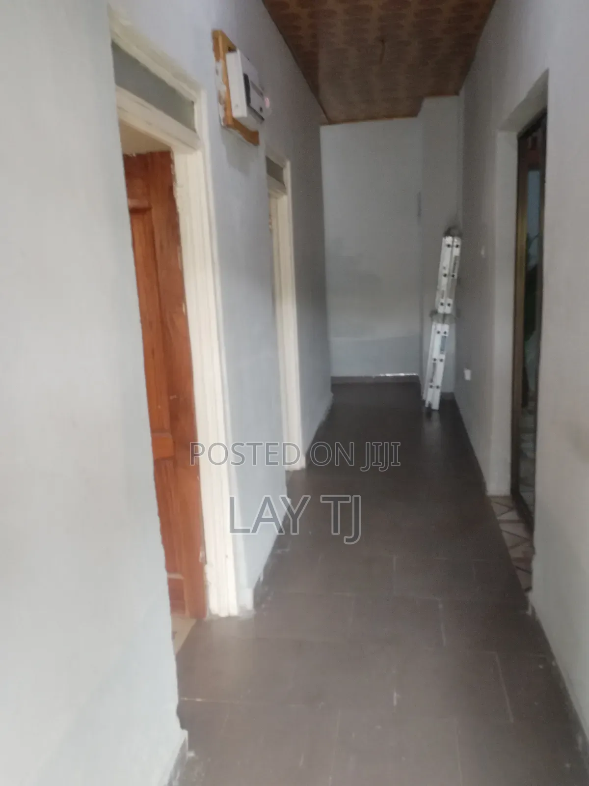 Furnished 4bdrm Condo in Kent City Junction, Kumasi Metropolitan