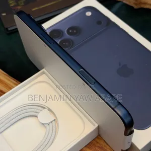 New Apple iPhone 17 Pro Max 256 GB Blue
