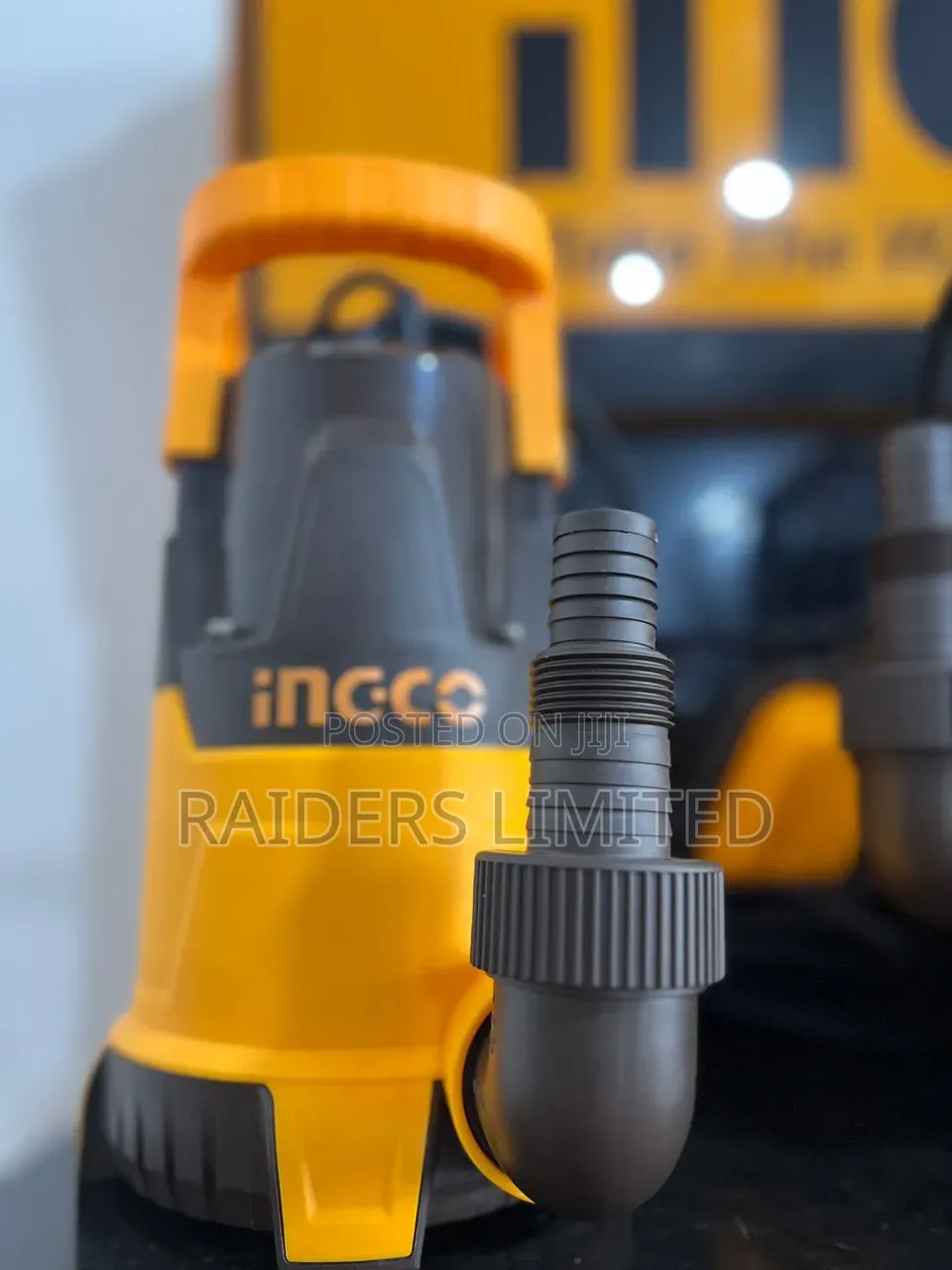 Ingco Submersible Pump