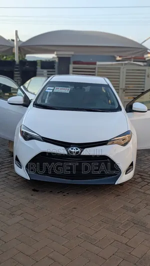 Toyota Corolla 2017 White