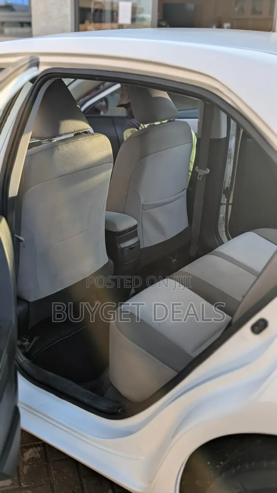 Toyota Corolla 2017 White
