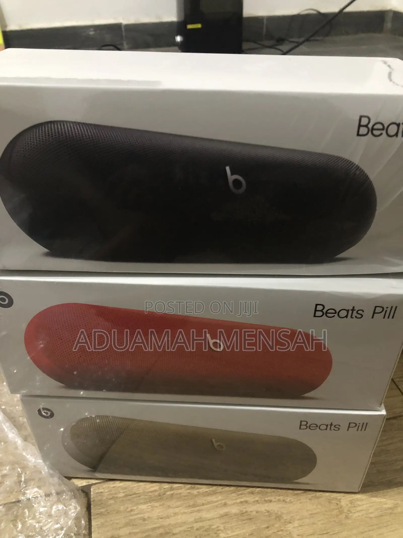 Beats Pill