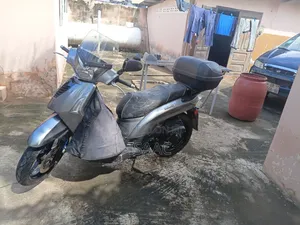 Kymco 2005 Black