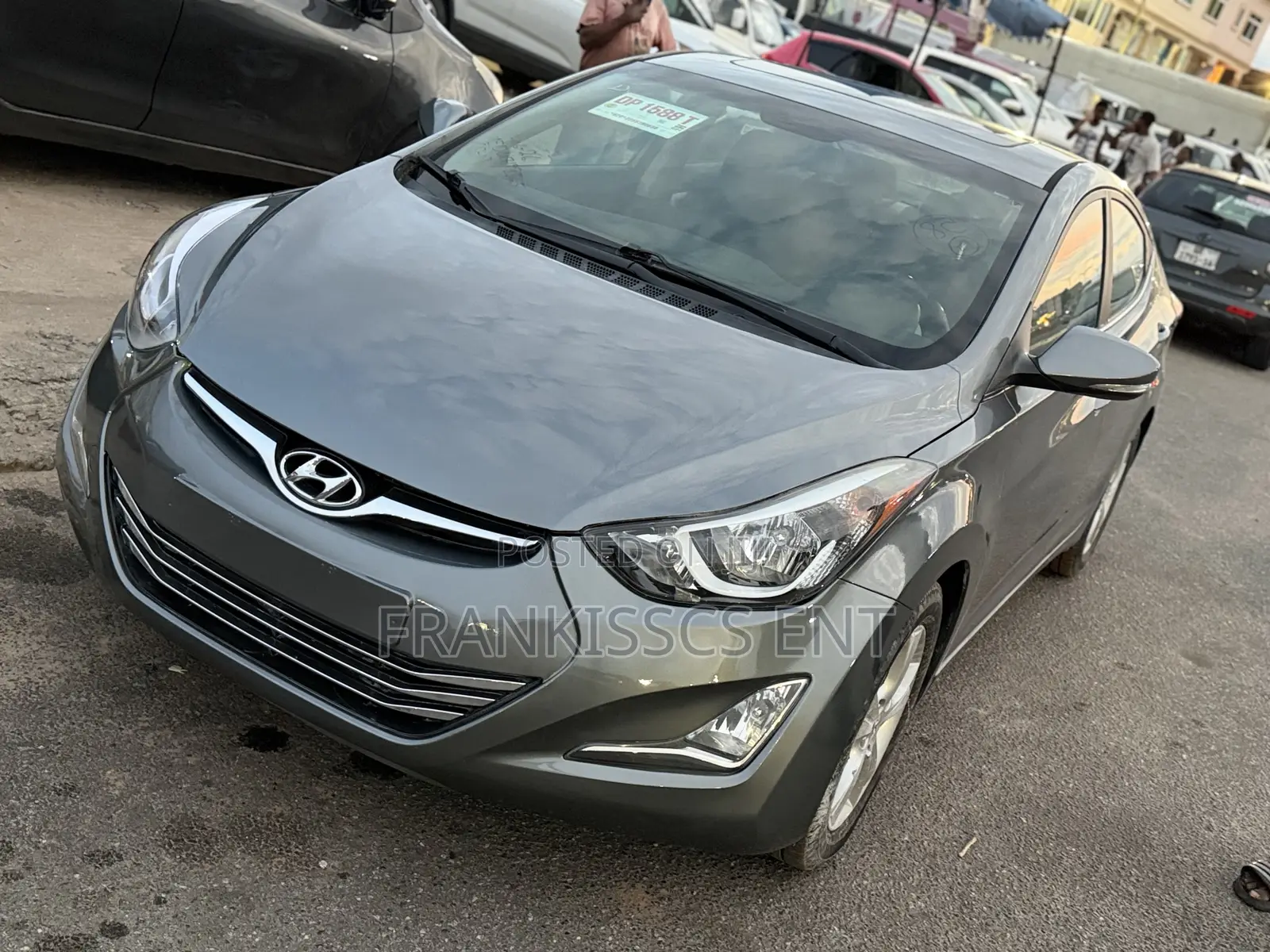 Hyundai Elantra SE Sedan FWD (1.8L 4cyl 6M) 2016 Gray