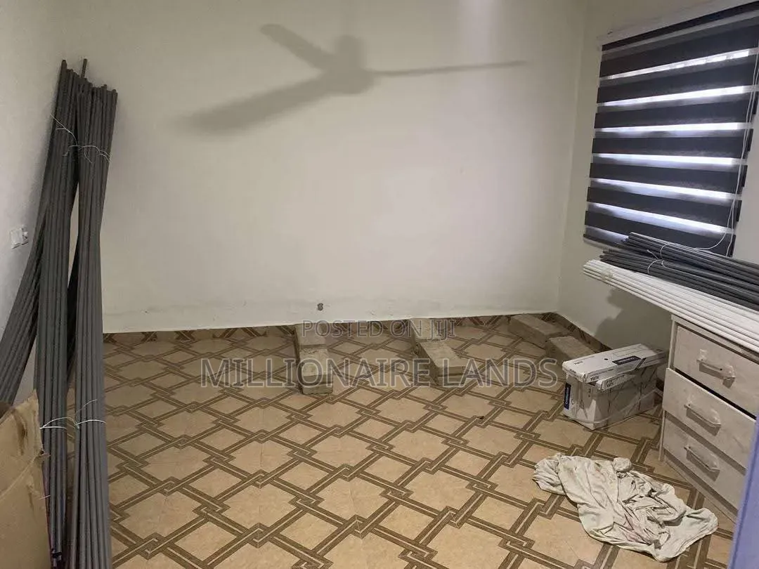 3bdrm House in Ablekuma Odumase, Ga West Municipal for sale