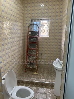 3bdrm House in Ablekuma Odumase, Ga West Municipal for sale