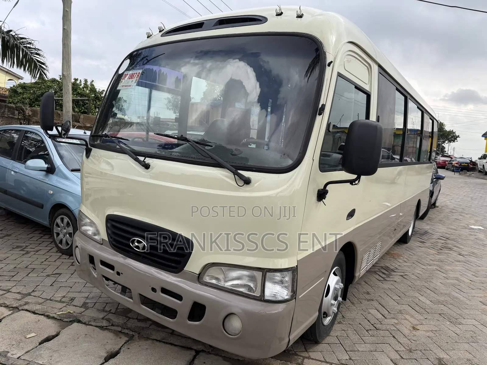 Hyundai County 2016 Beige
