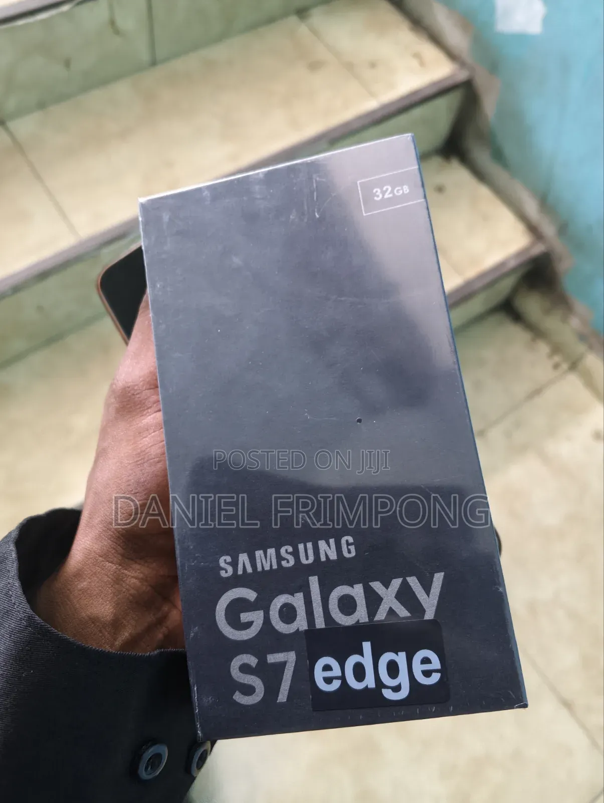 New Samsung Galaxy S7 edge 32 GB Black