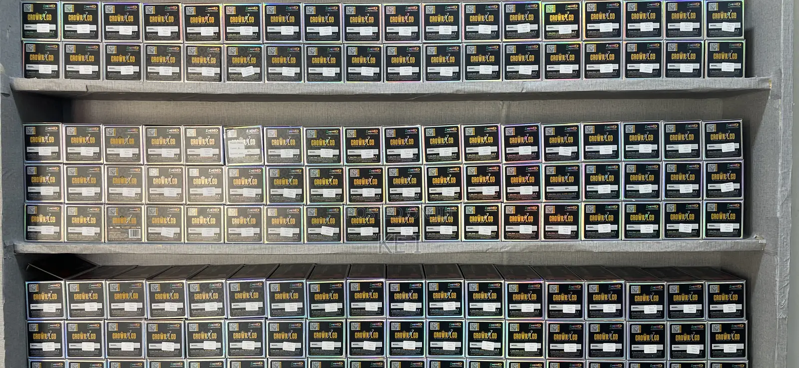 Samsung Crown Screens