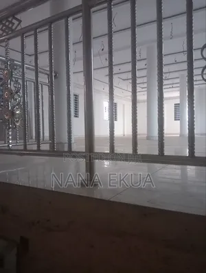Conference Hall, Banking Hall, Church, Restaurant and Shop to Let