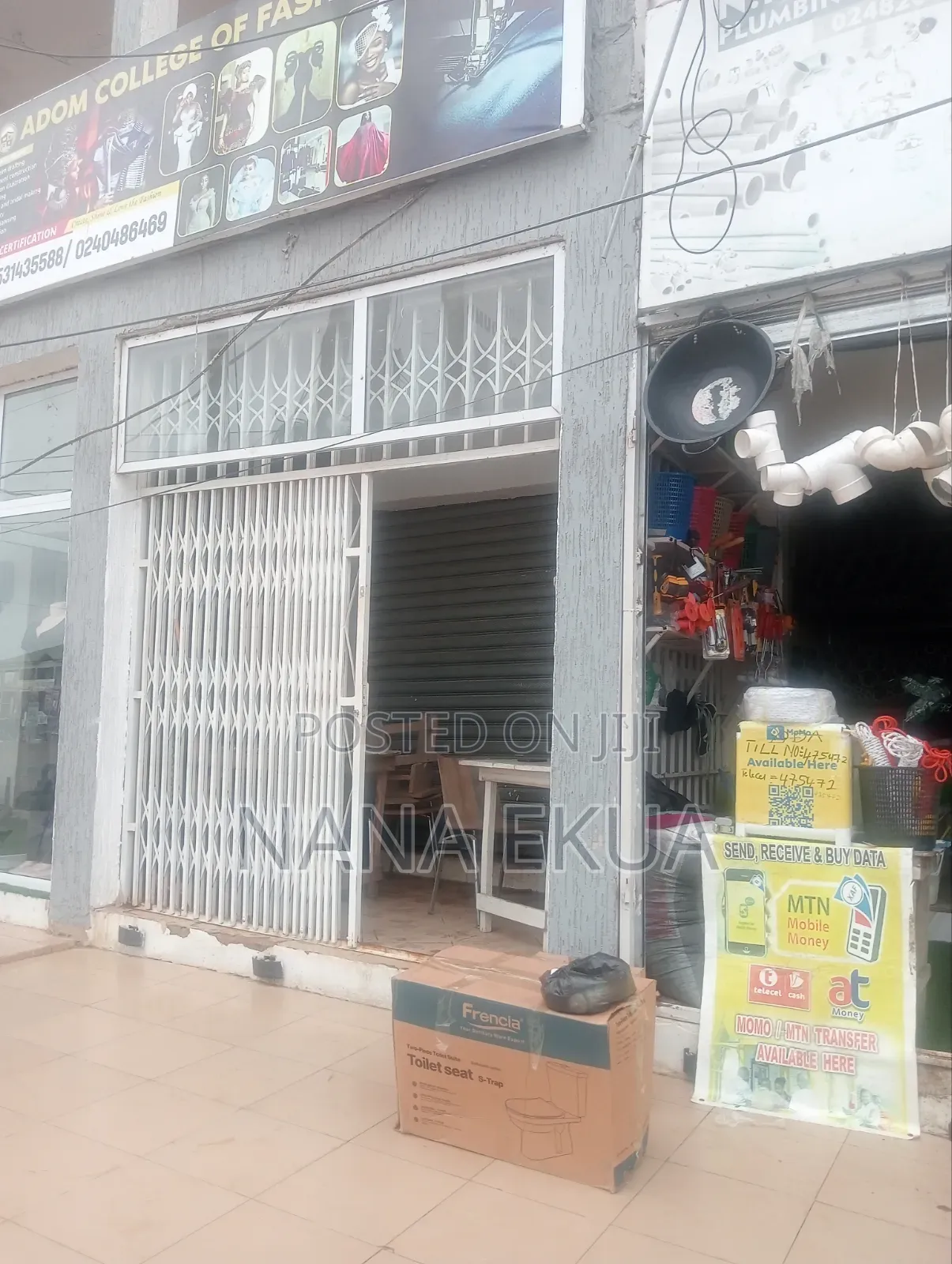 Conference Hall, Banking Hall, Church, Restaurant and Shop to Let