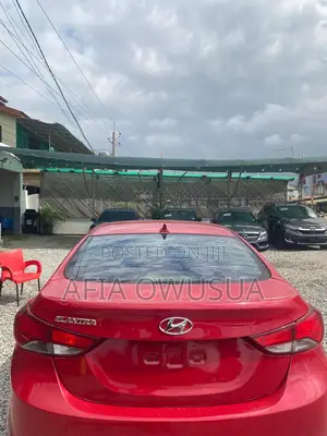 Hyundai Elantra 2015 Red
