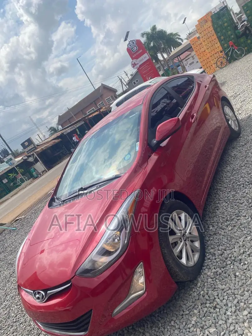 Hyundai Elantra 2015 Red