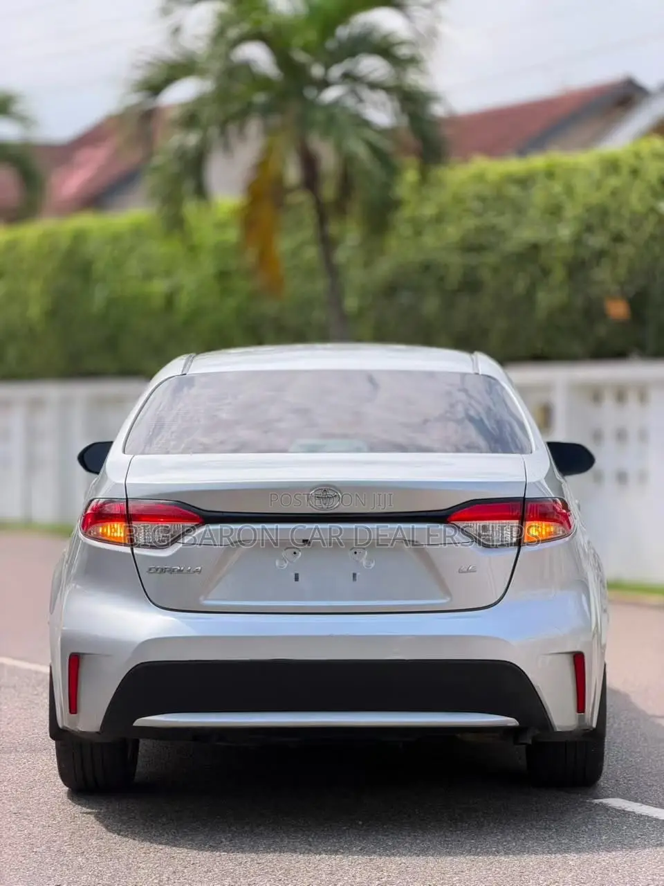 Toyota Corolla LE 2022 Silver