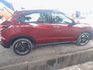 Honda Vezel 2018 Brown