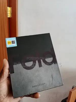New Samsung Galaxy Z Fold4 256 GB Black