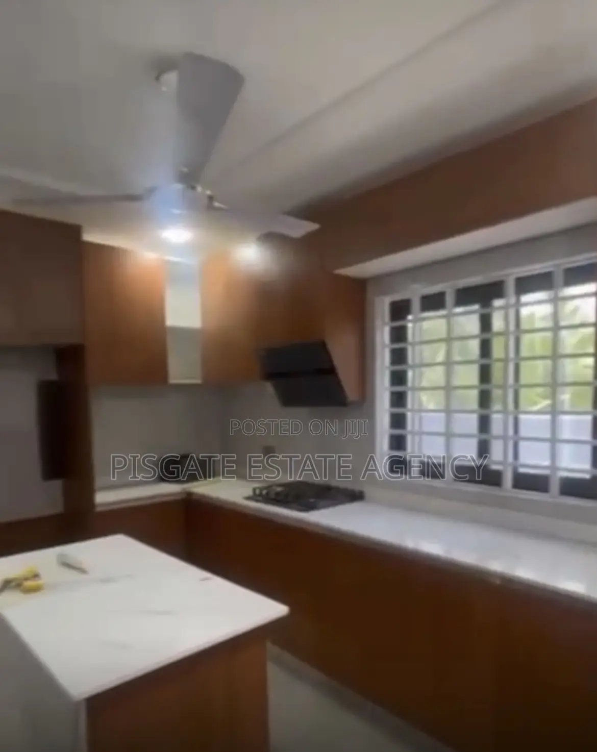 3bdrm House in Pokuase for sale