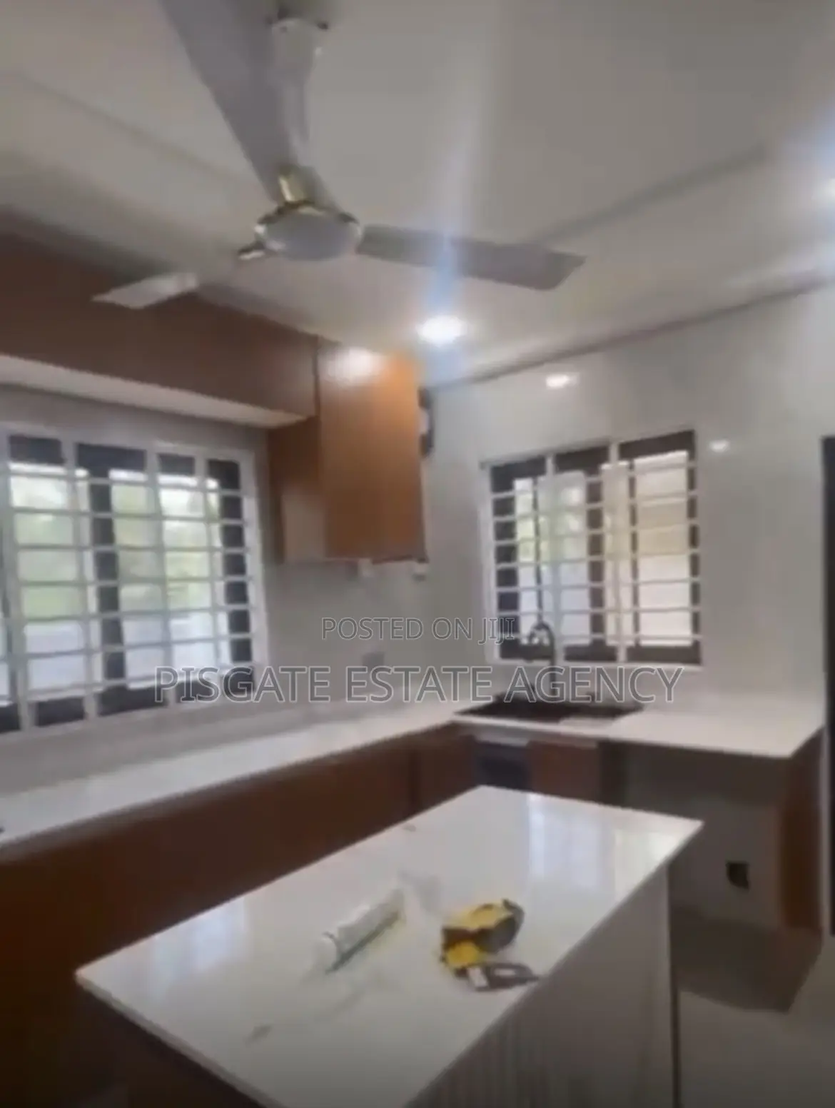 3bdrm House in Pokuase for sale