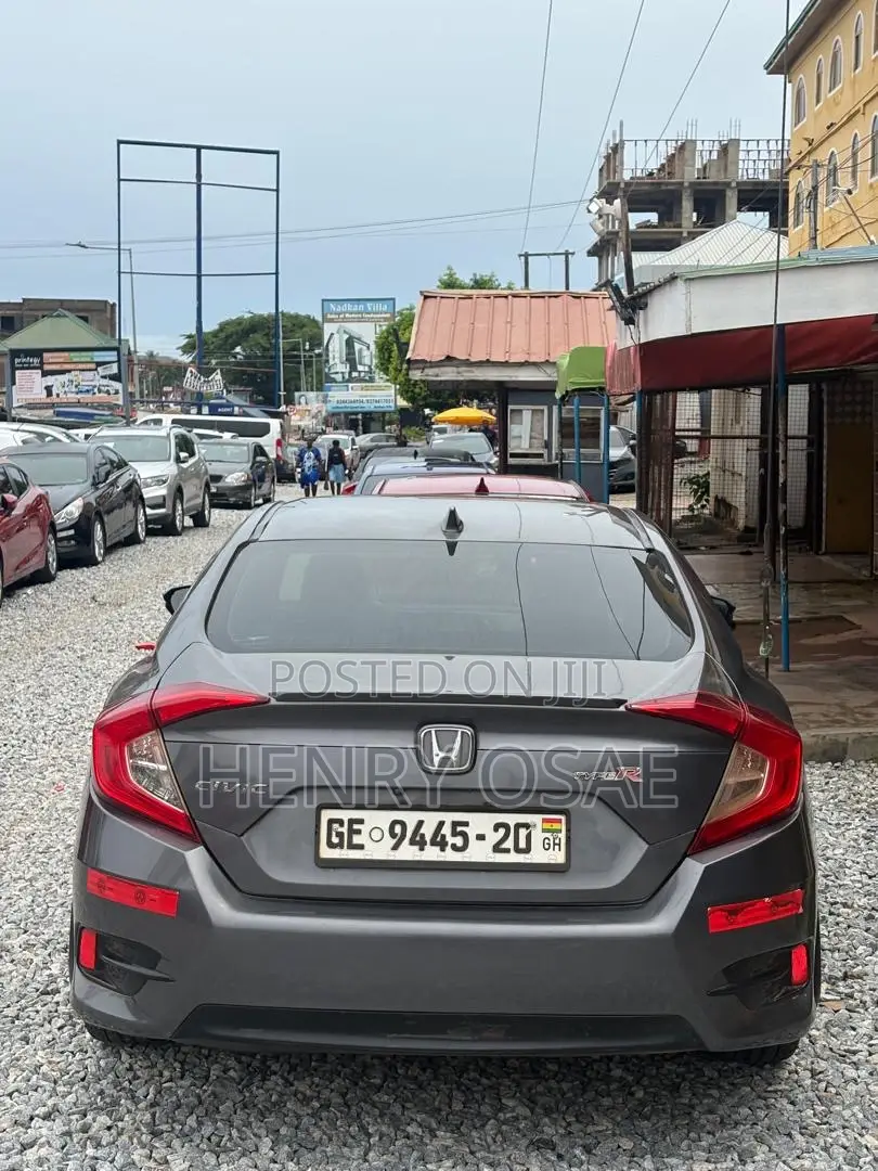 Honda Civic EX-T 2dr Coupe (1.5L 4cyl) 2017 Gray