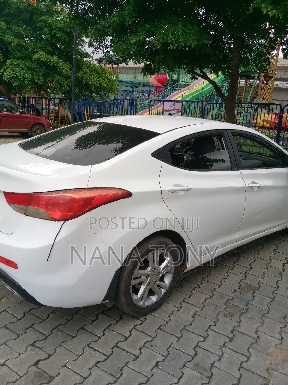 Hyundai Elantra GLS PZEV 2011 White