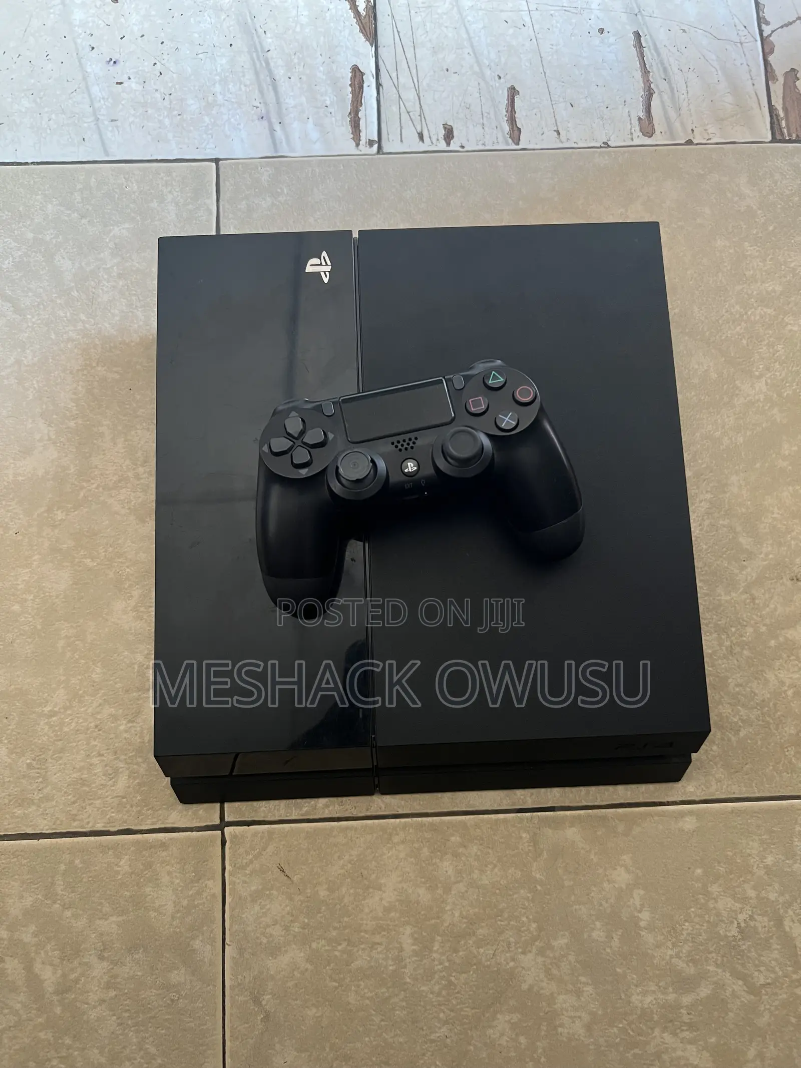 Play Station 4 Standard