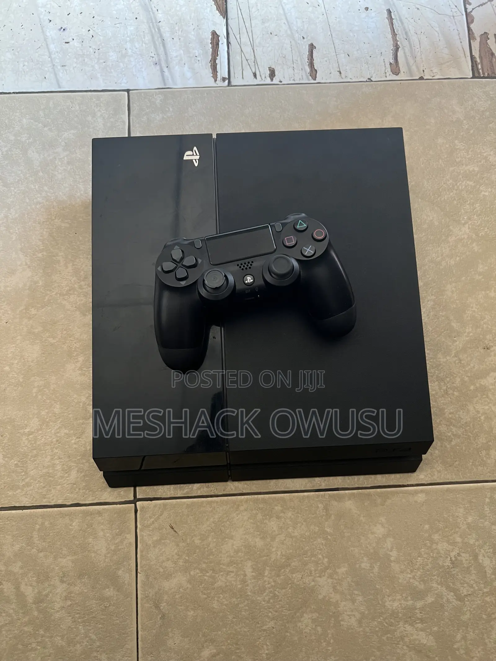 Play Station 4 Standard