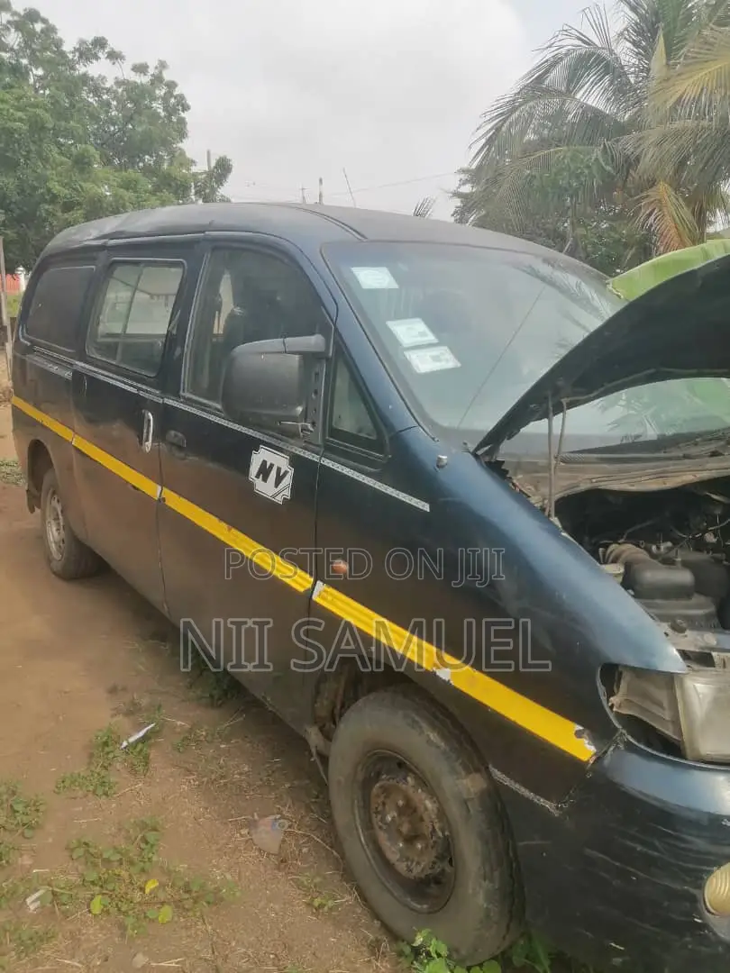 Hyundai H1 1998 Black