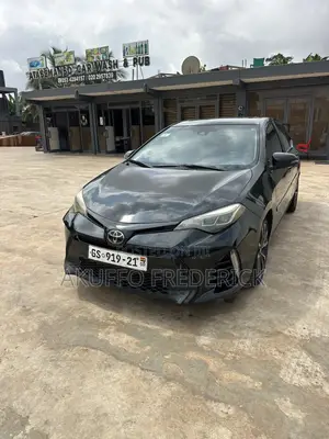 Toyota Corolla XSE (1.8L 4cyl 2A) 2018 Black