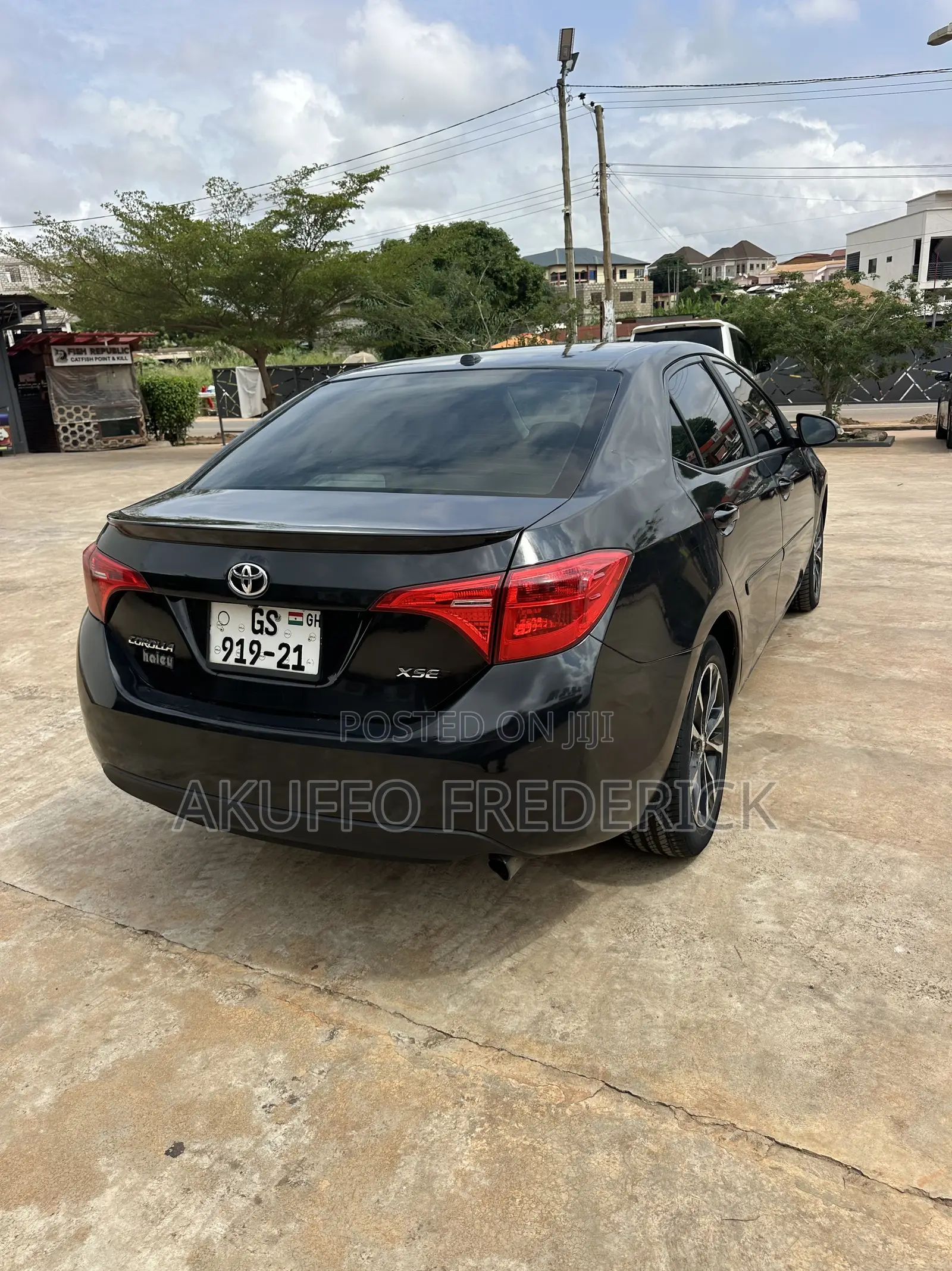 Toyota Corolla XSE (1.8L 4cyl 2A) 2018 Black
