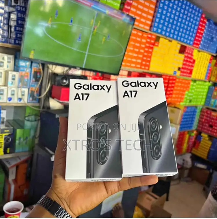 New Samsung Galaxy A17 5G 128 GB Black
