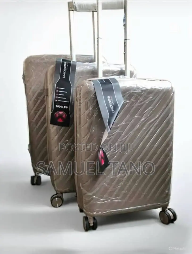 Polypropylene Suitcase
