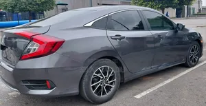 Honda Civic 2021 Gray