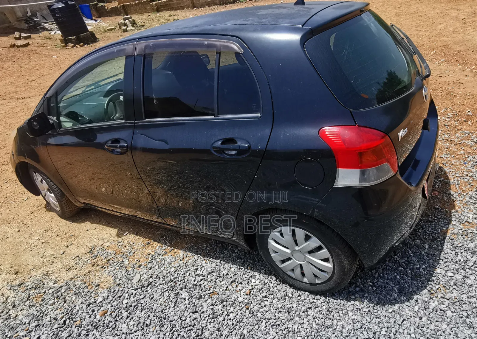 Toyota Vitz 1.3 FWD 5dr 2009 Black