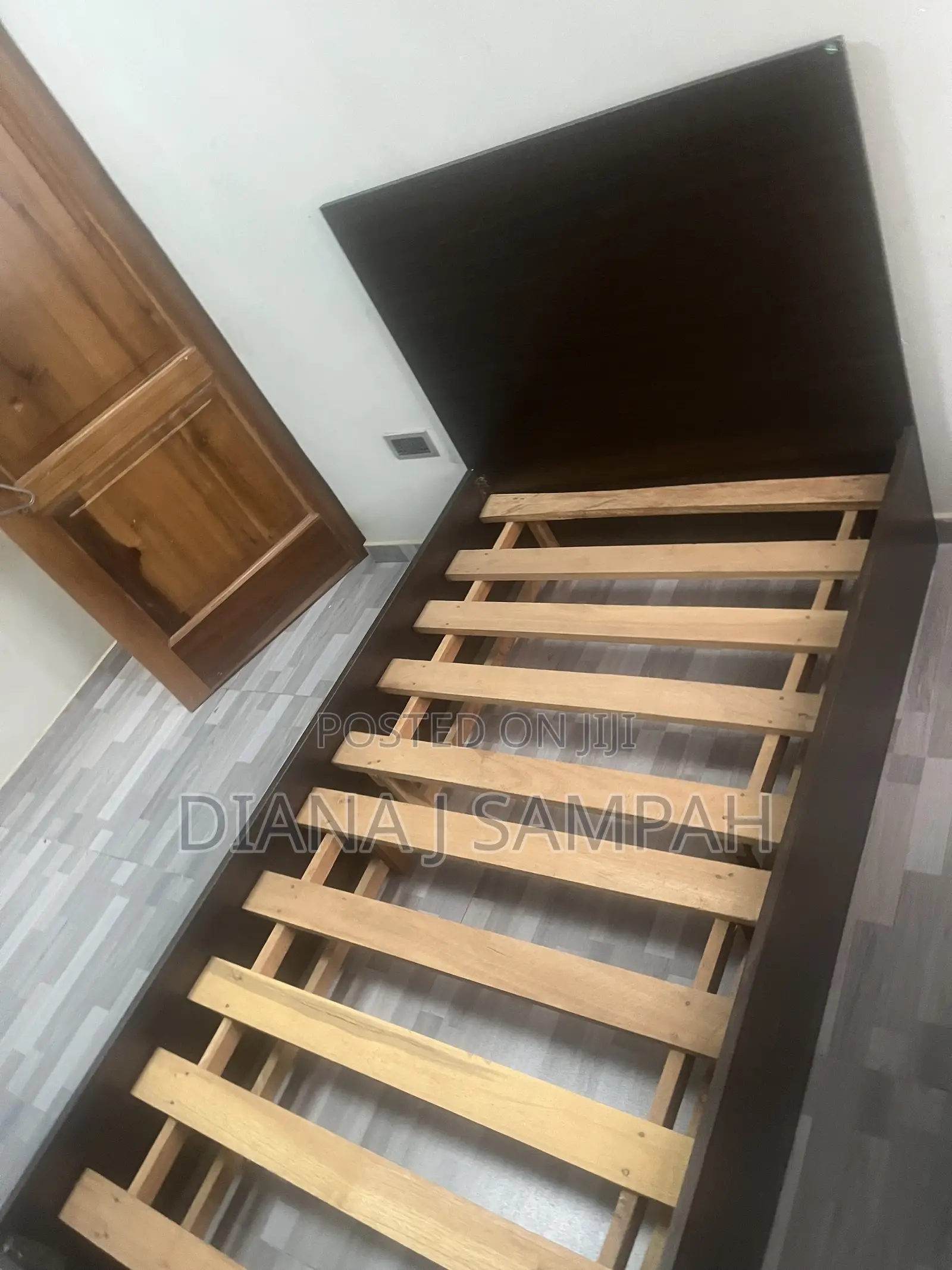 Ashfoam Valley Single Bed Frame – Like New