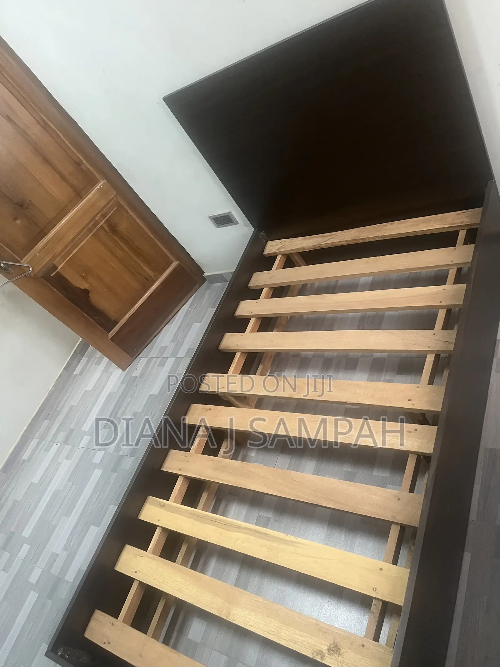 Ashfoam Valley Single Bed Frame – Like New