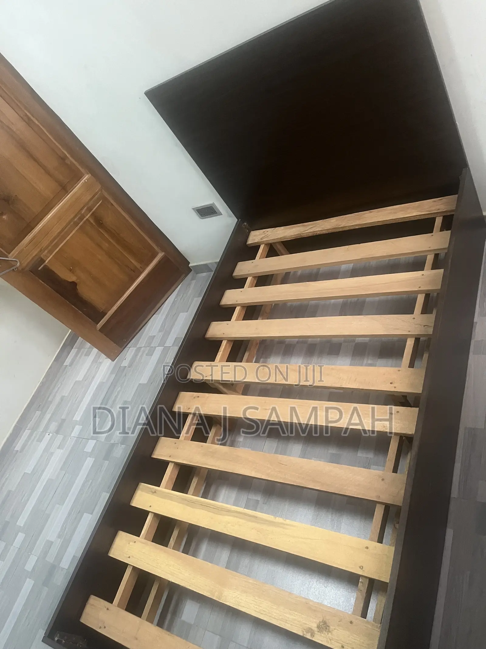 Ashfoam Valley Single Bed Frame – Like New