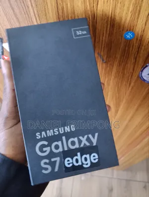 New Samsung Galaxy S7 edge 32 GB Black
