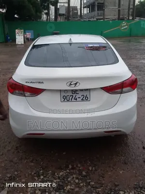 Hyundai Elantra GLS Sedan FWD (1.8L 4cyl 6M) 2013 White
