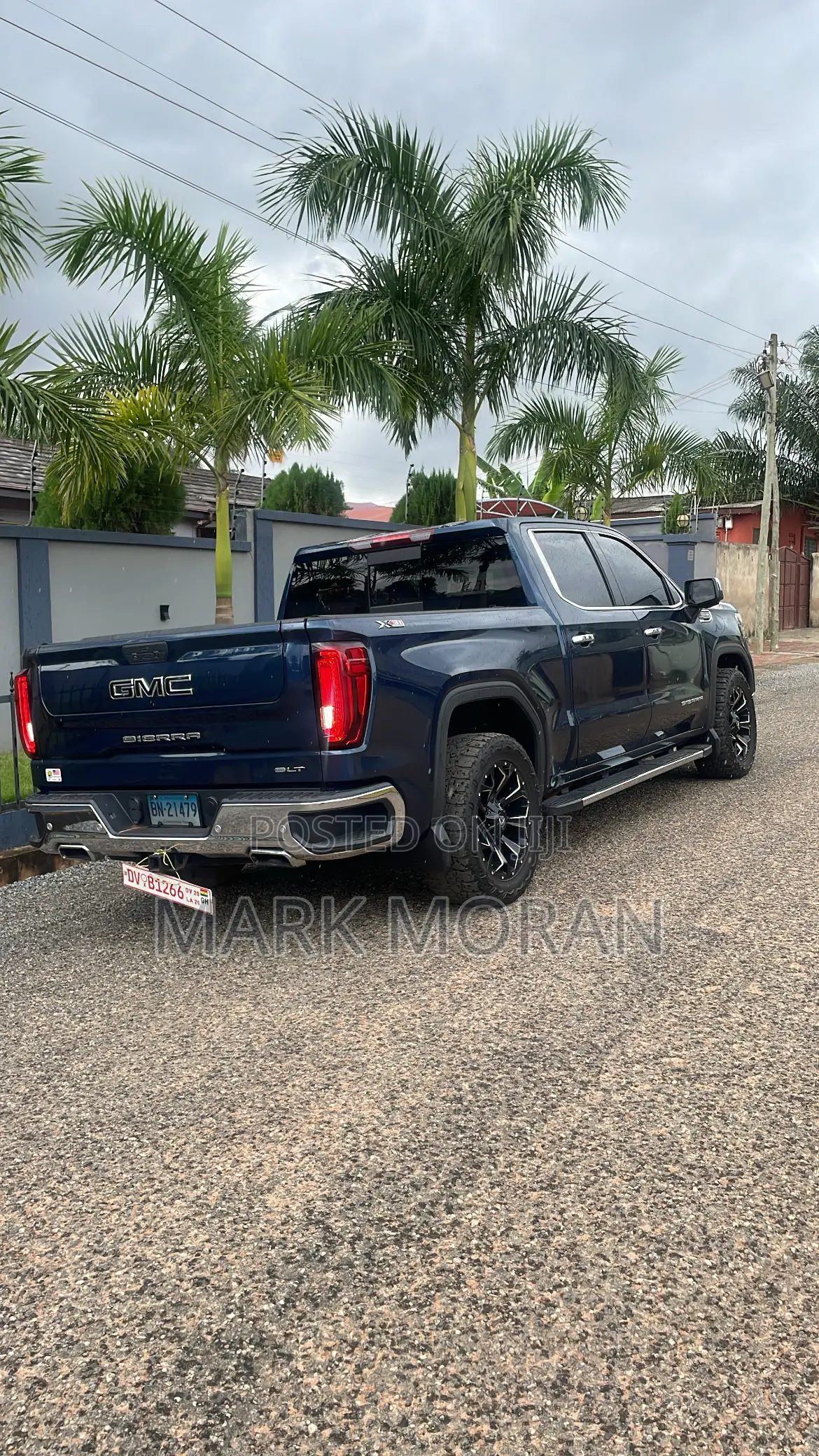 GMC Sierra 2020 Blue