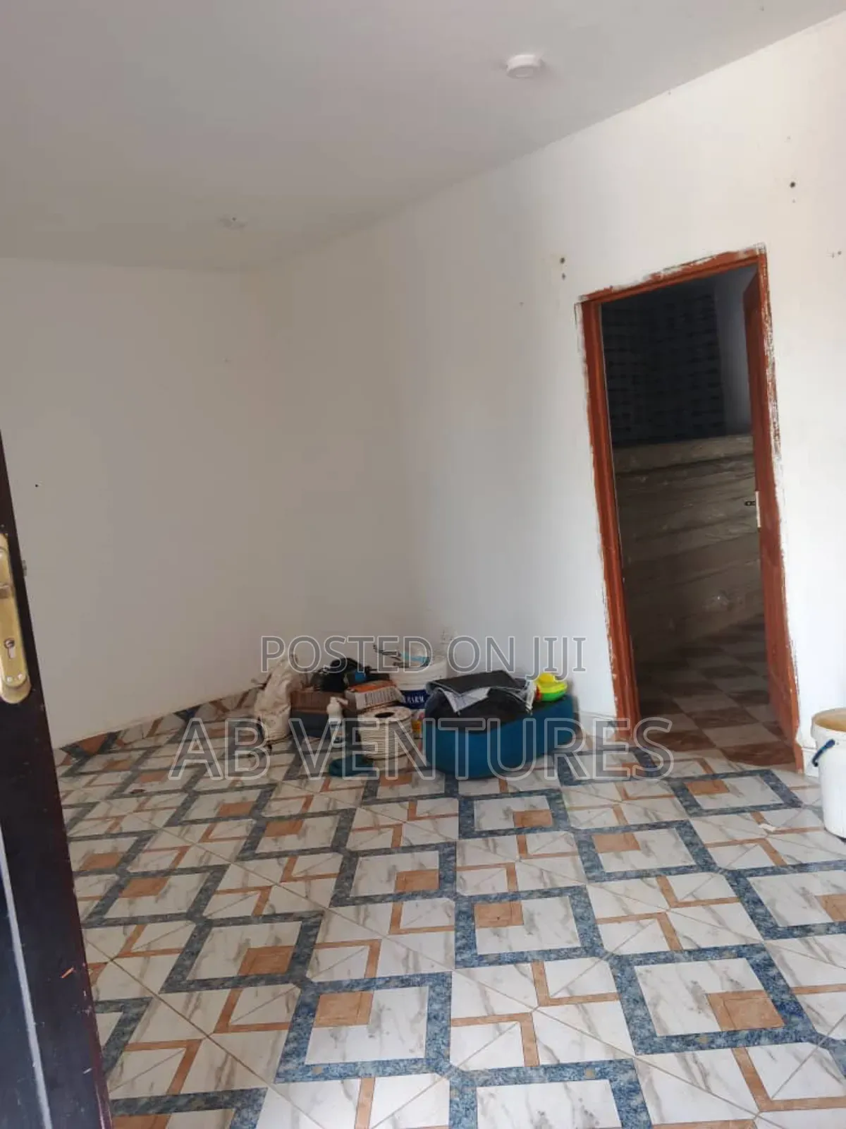 2bdrm Apartment in Appolonia, Malejor for rent