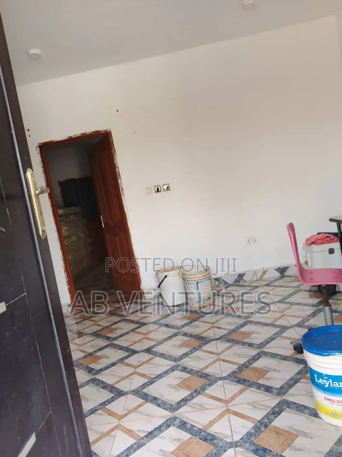 2bdrm Apartment in Appolonia, Malejor for rent