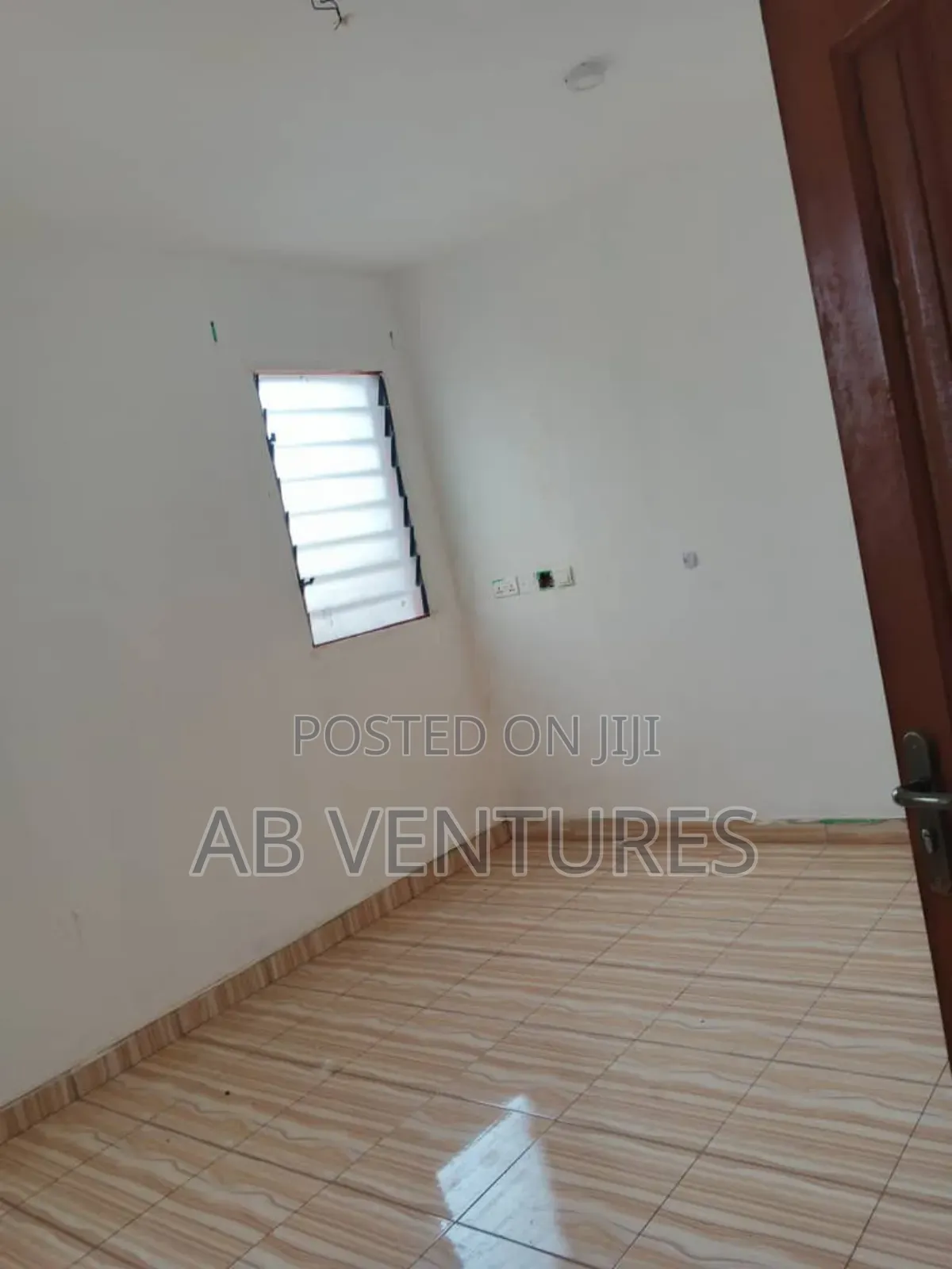 2bdrm Apartment in Appolonia, Malejor for rent