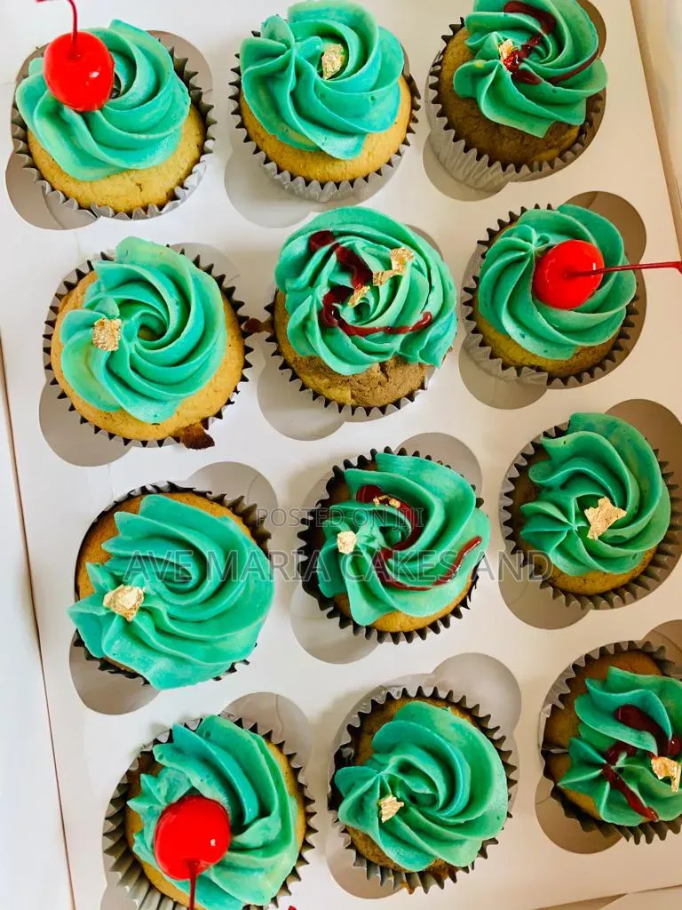 We Are Selling a Box of Ave Maria Cupcakes[12 Pieces of Cupcakes].