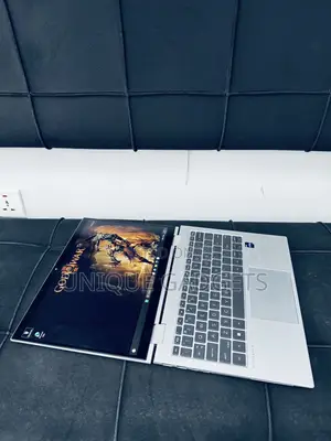 Laptop HP EliteBook 830 G9 16GB Intel Core i7 SSD 512GB
