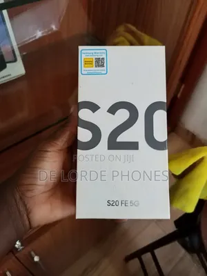 New Samsung Galaxy S20 FE 128 GB Blue