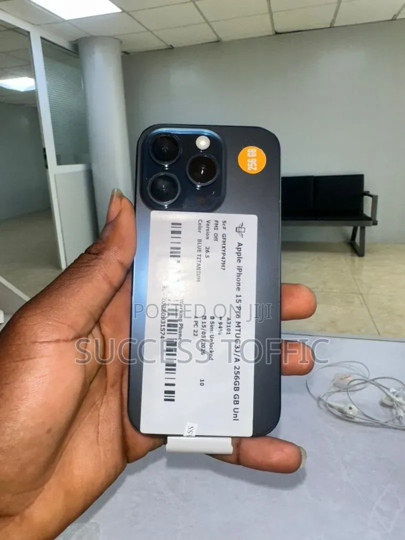 Apple iPhone 15 Pro 256 GB Blue