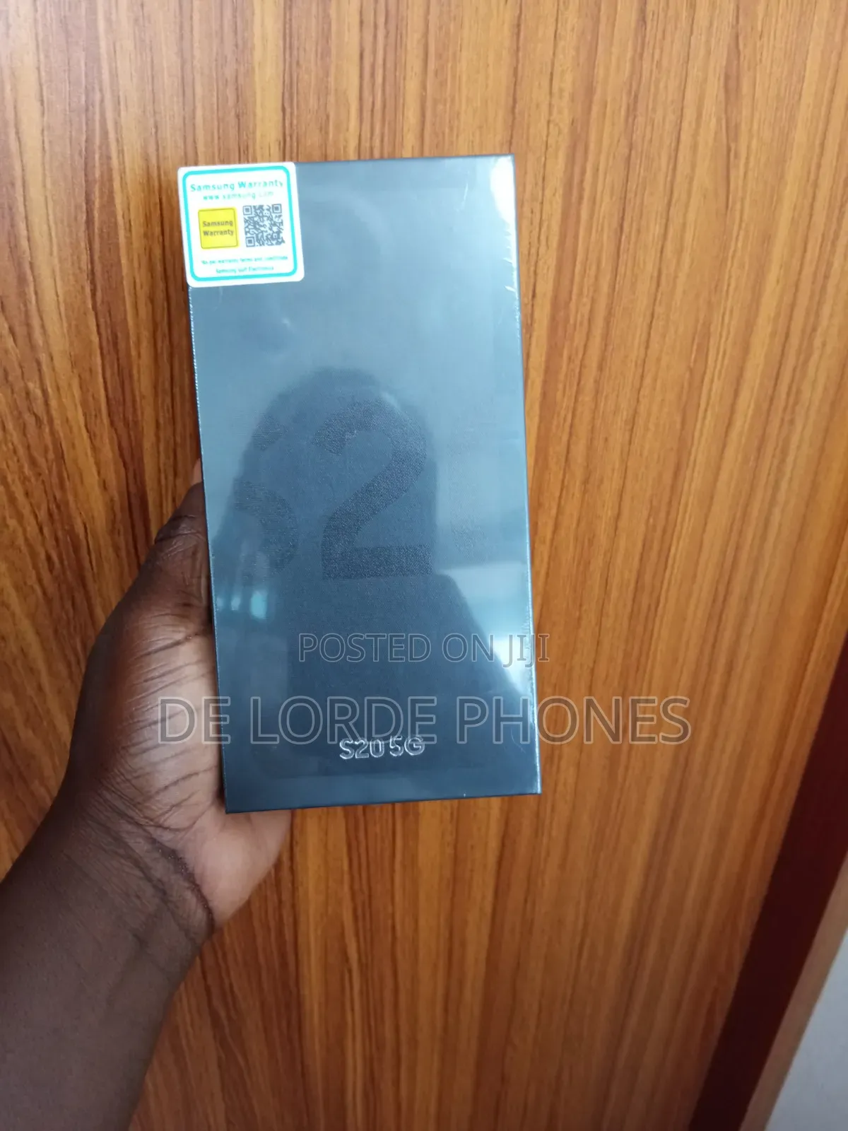 New Samsung Galaxy S20 128 GB Gray