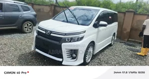 Toyota Voxy 2015 White
